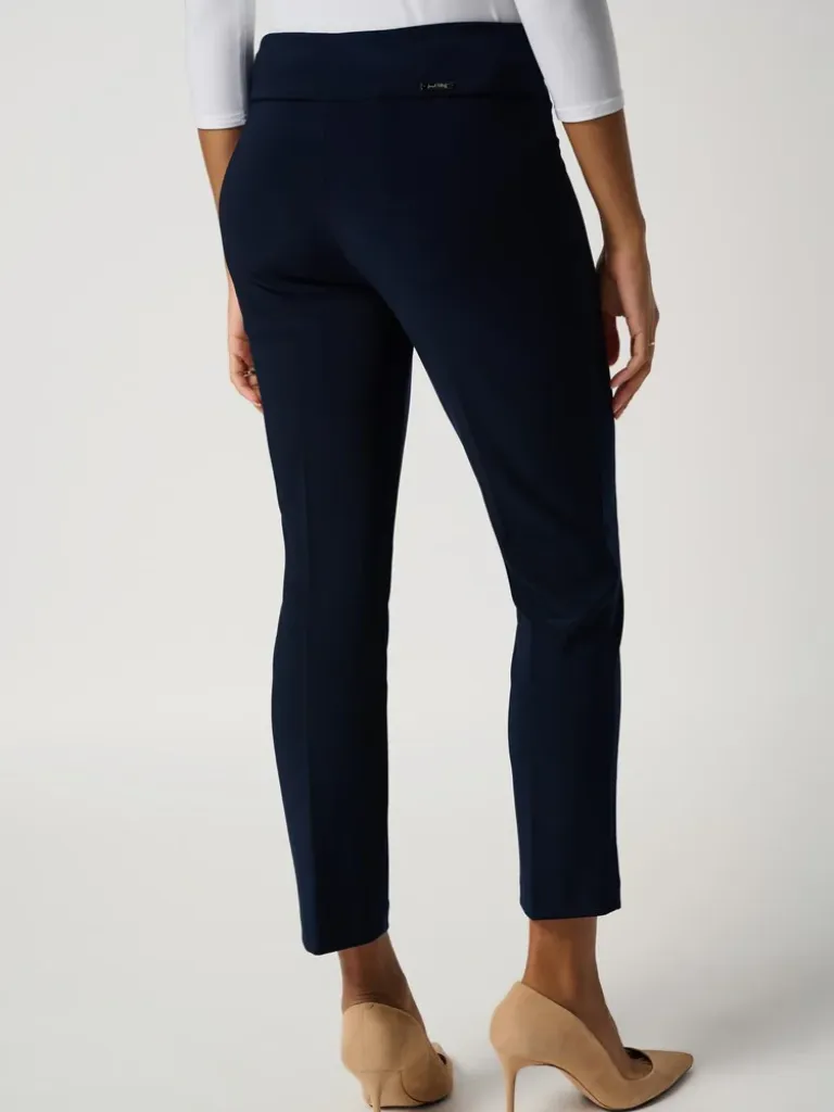 Classic Cropped Pant
