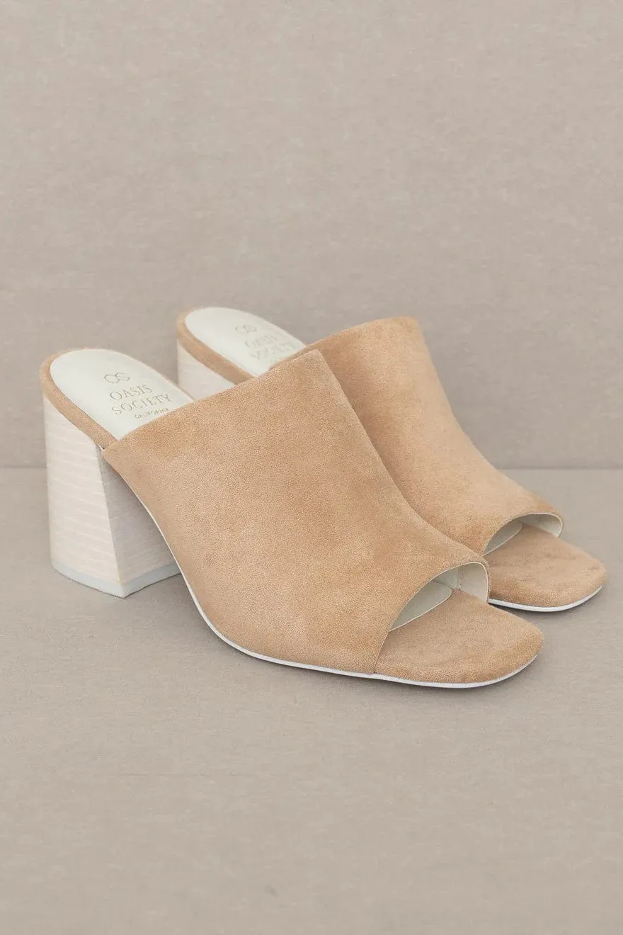 Kathleen Block Heel Slide in Almond