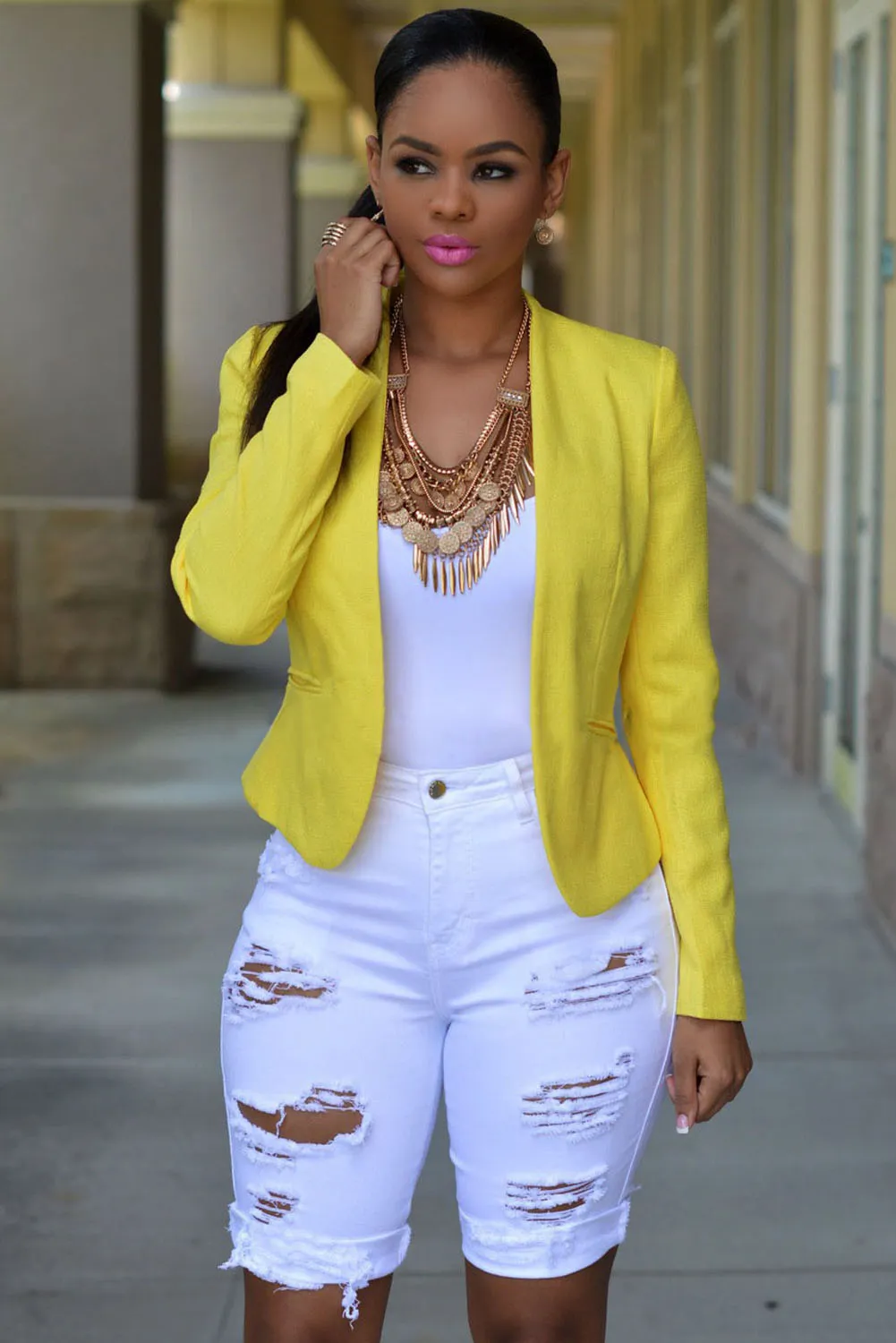 Mid Rise Hollow-out Ripped Bermuda Shorts