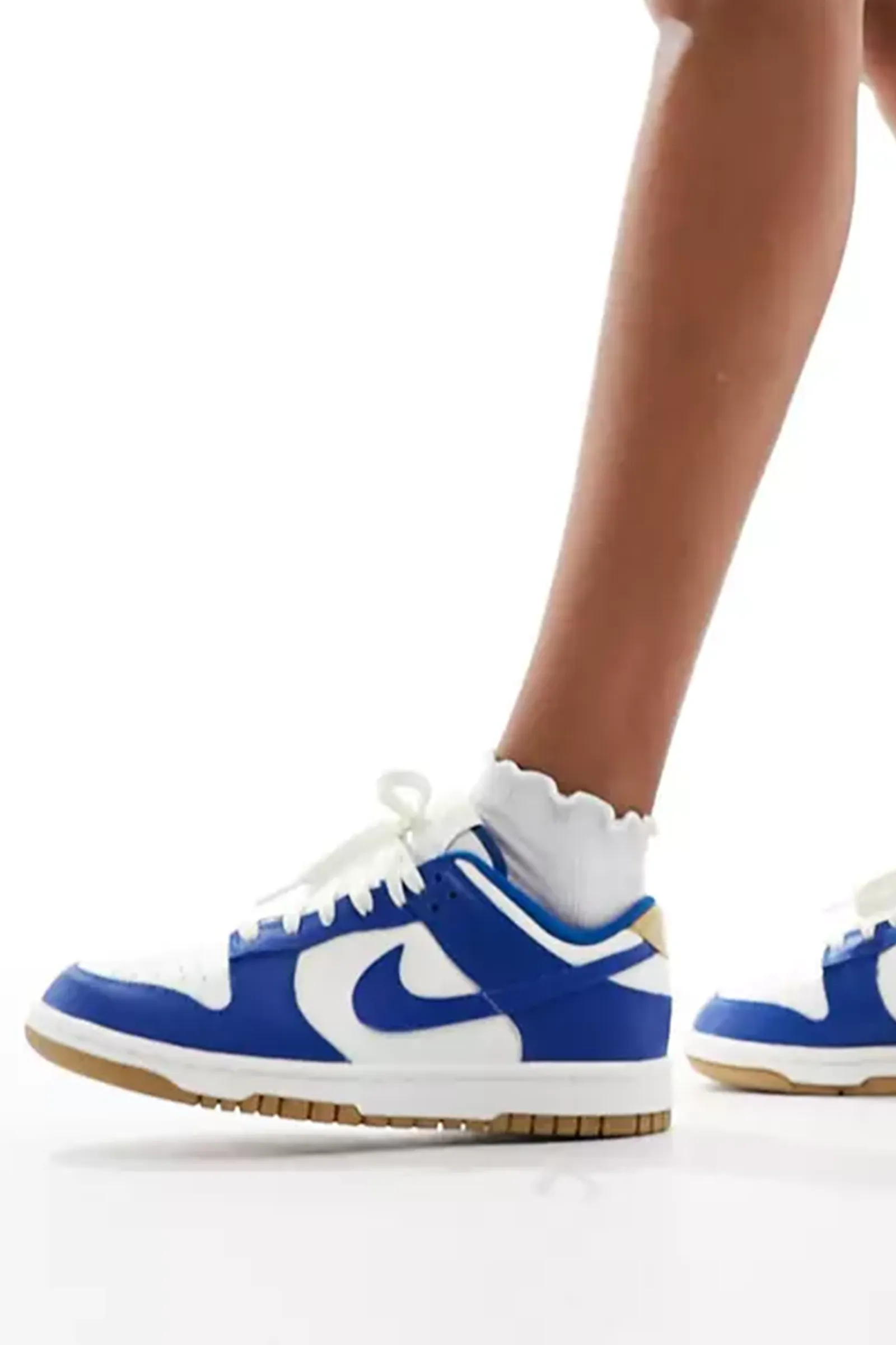 Nike Dunk Low Gum Sole Trainers in Blue and White