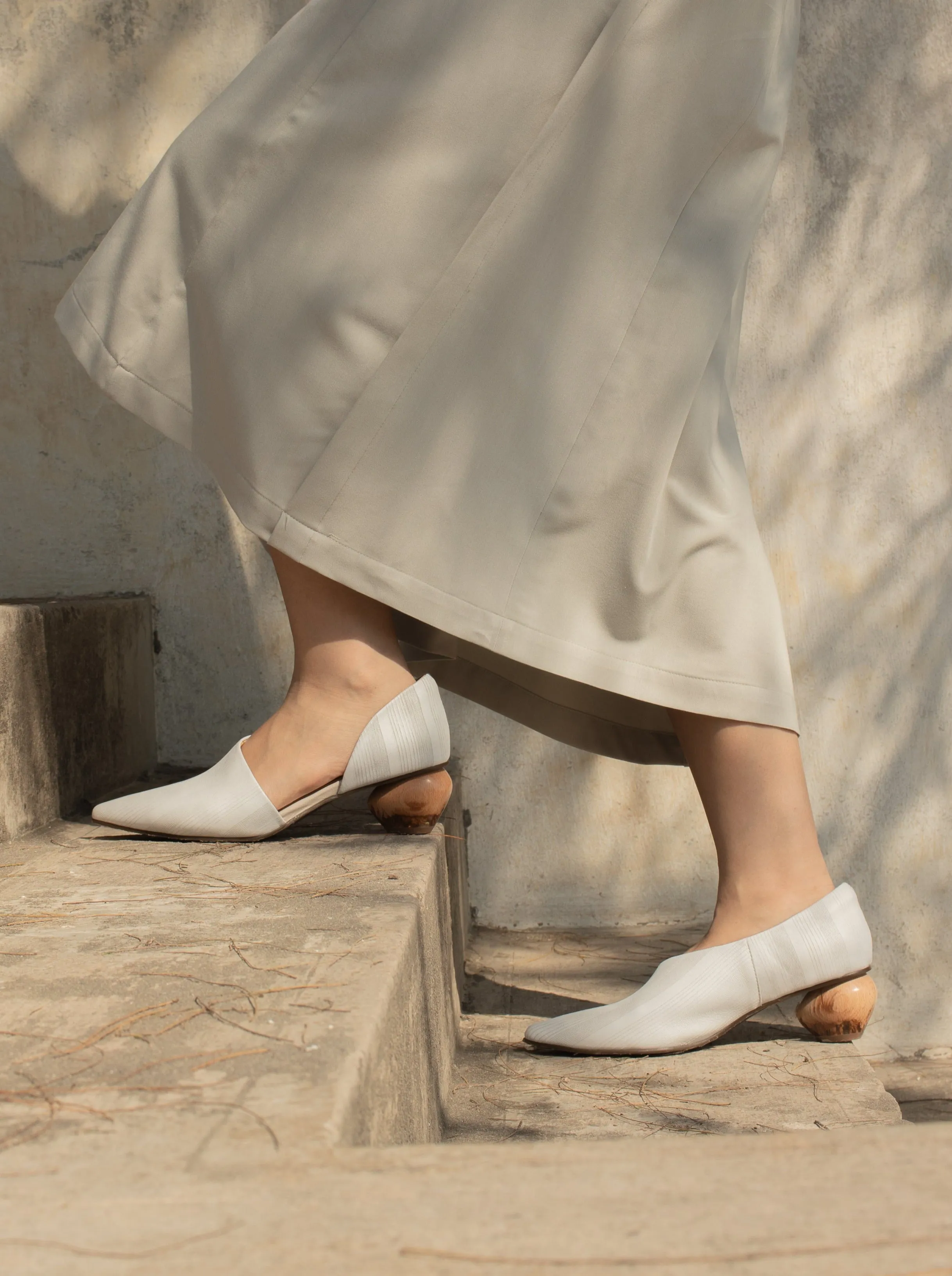 Open Shank Ground Heels