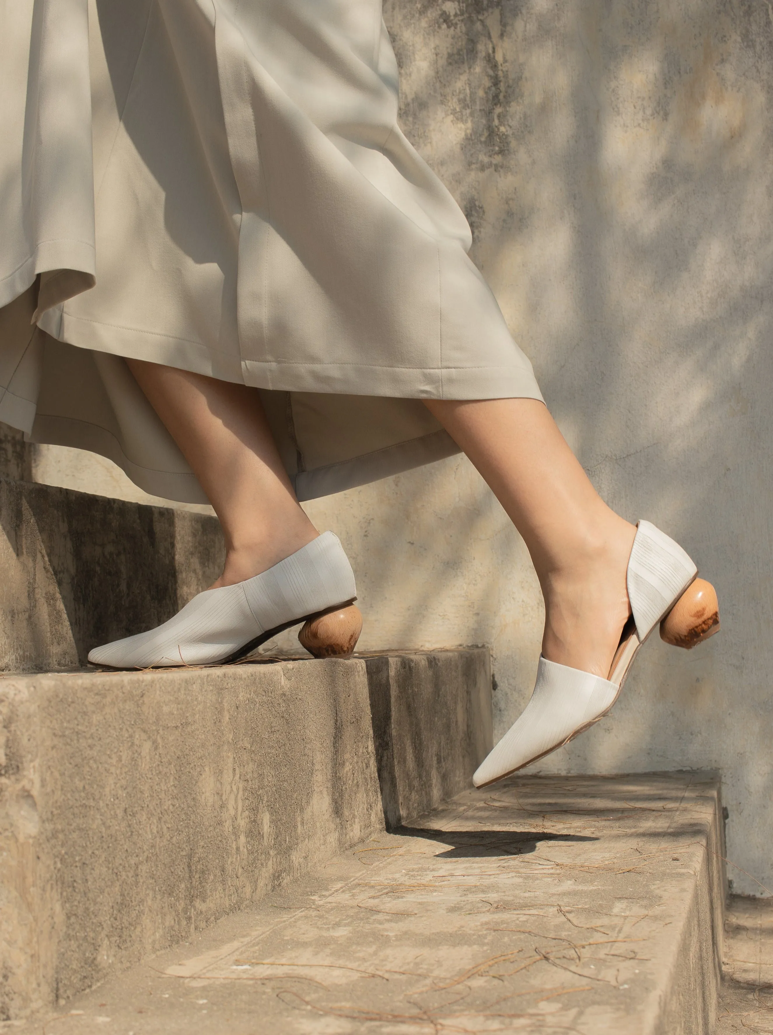 Open Shank Ground Heels