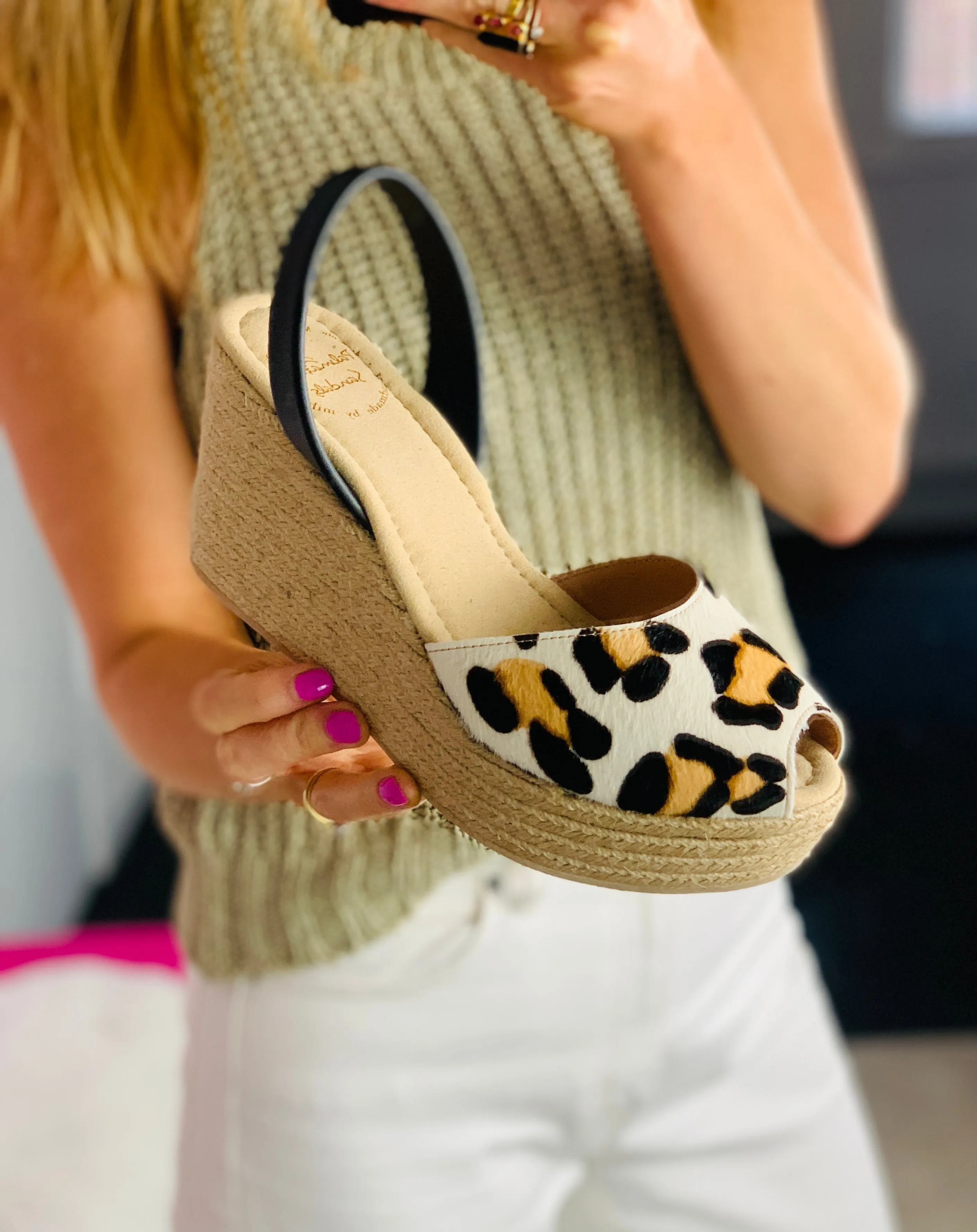 Señorita Mid Height Wedge