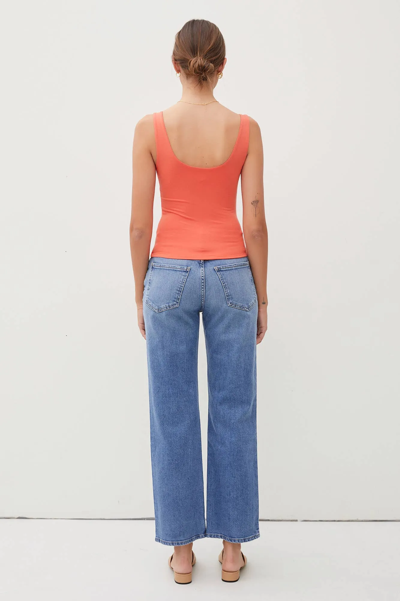 UB BASICS: IT'S SO EASY BASIC TANK