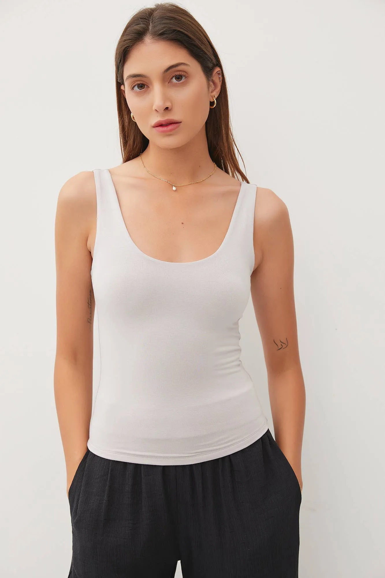 UB BASICS: IT'S SO EASY BASIC TANK