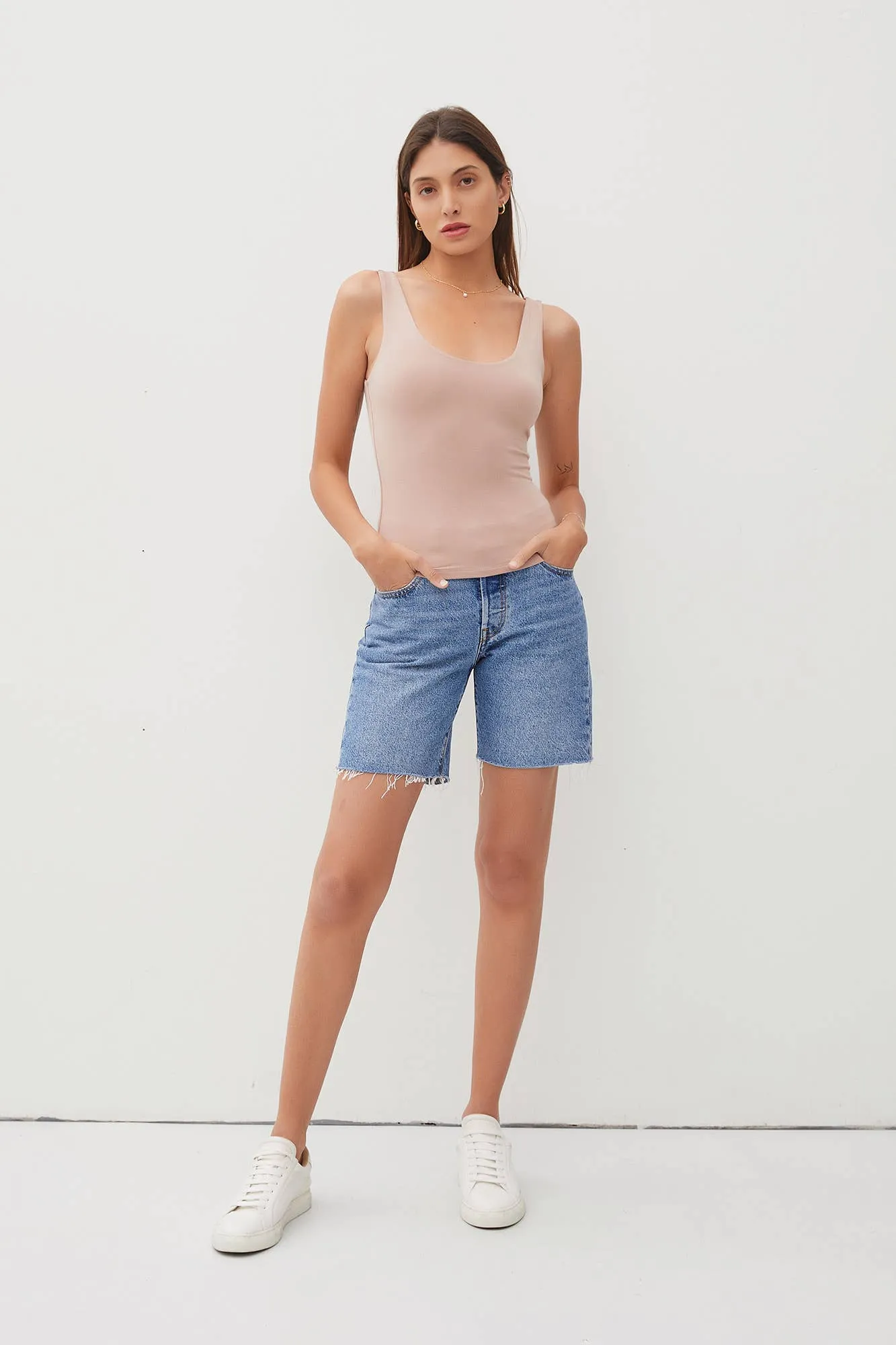 UB BASICS: IT'S SO EASY BASIC TANK